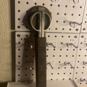 Super rare Saks Fifth scissor set!